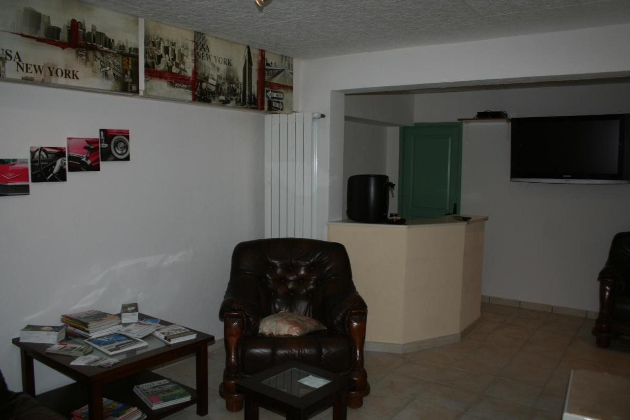 Le Mas Des Tarentes Chambres D'Hotes Trans-en-Provence Εξωτερικό φωτογραφία