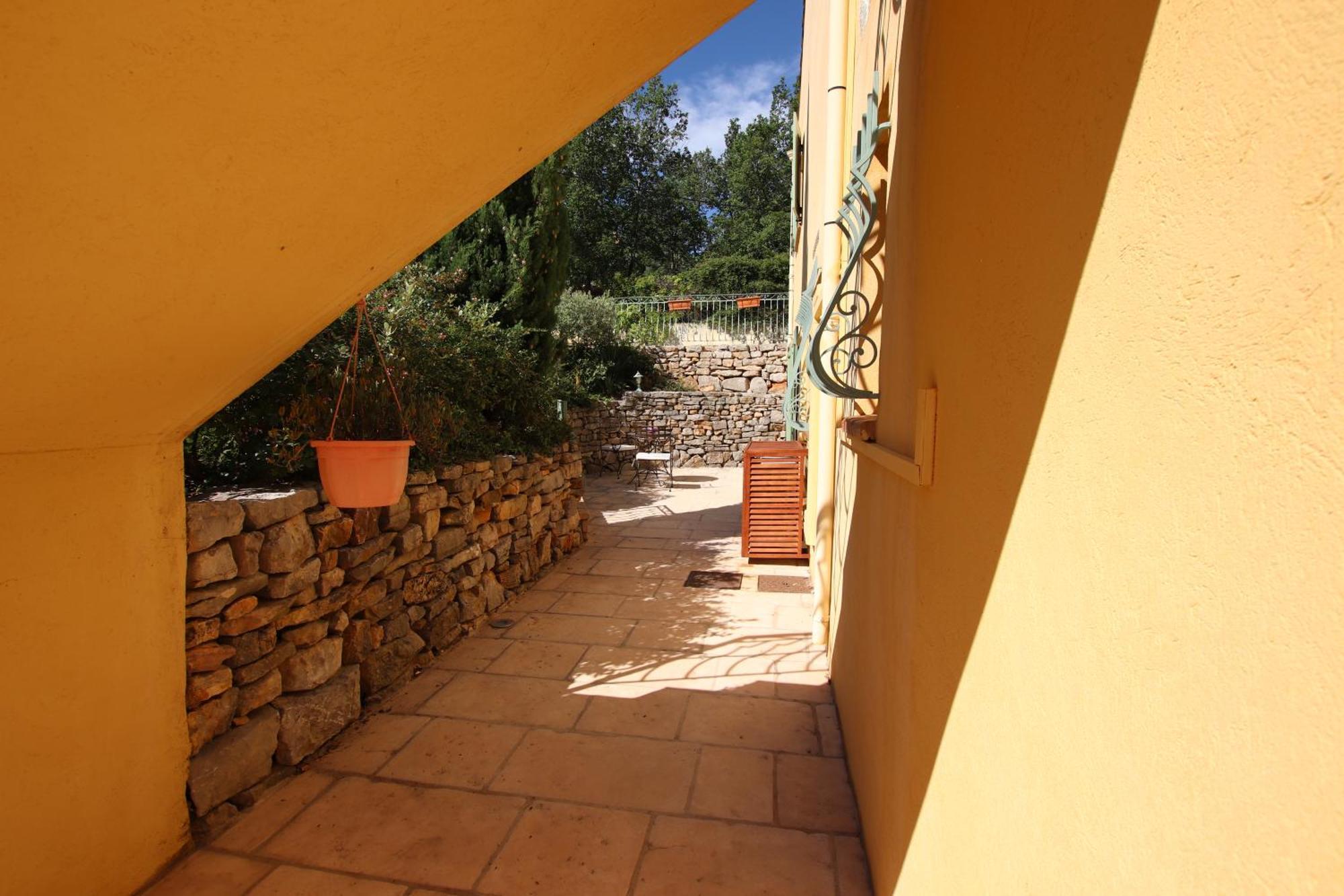 Le Mas Des Tarentes Chambres D'Hotes Trans-en-Provence Εξωτερικό φωτογραφία